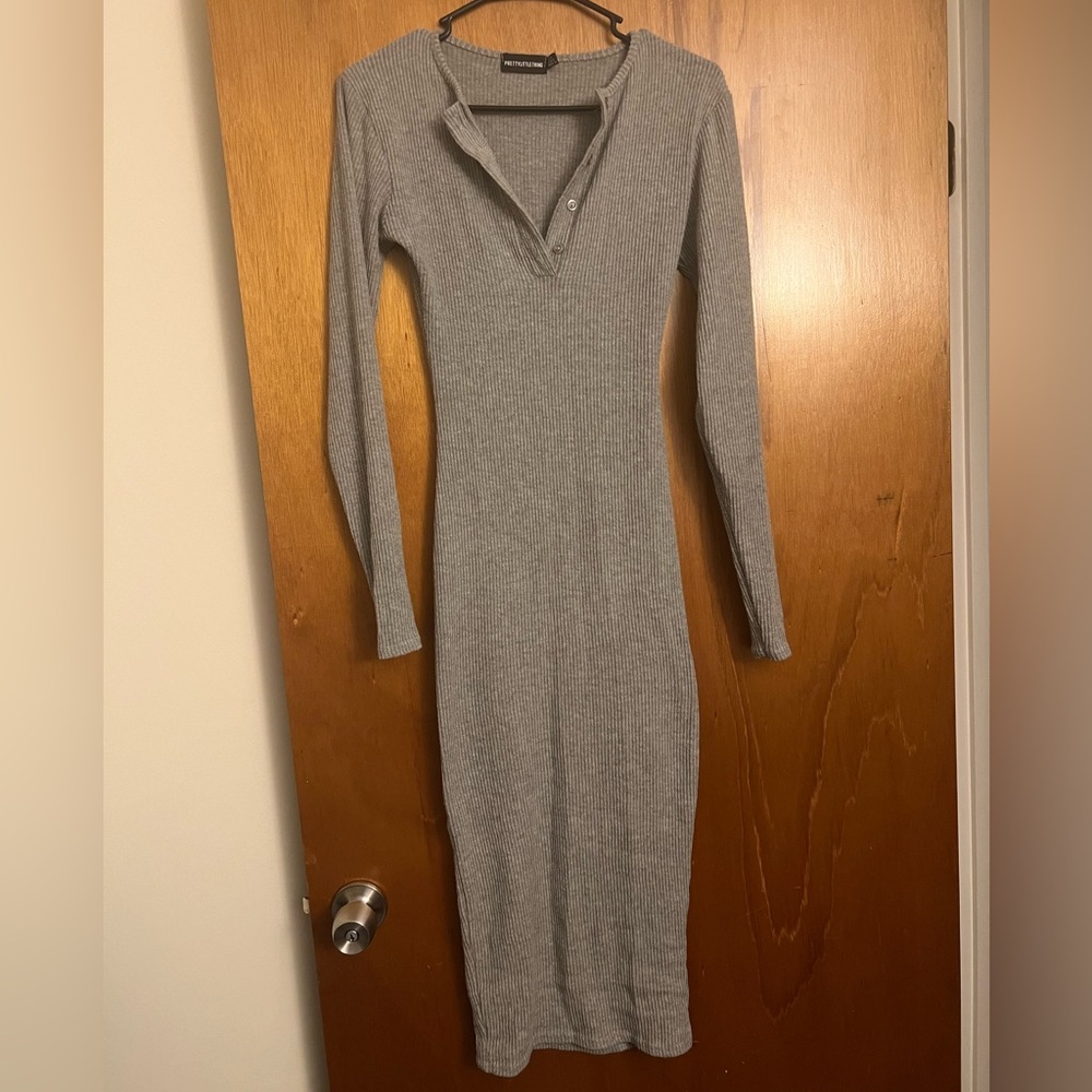 Prettylittle thing gray long sleeve dress; size 4; never worn!!